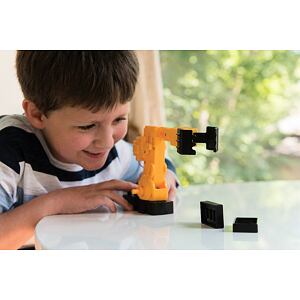 4M Motorizované robotické rameno