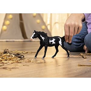 Schleich Valach paint horse