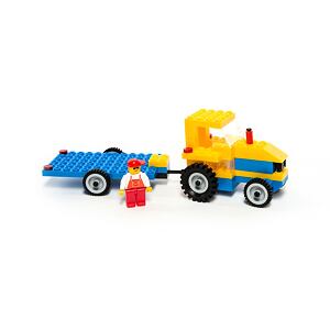 Cheva 5 Traktor