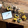 LEGO® Icons 10338 Bumblebee