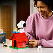 LEGO® Ideas 21368 Peanuts: Snoopyho bouda