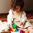Jellystone Designs Skládací hračka Triblox - duhová