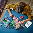 LEGO® Friends 42670 Apartmány a obchody v městečku Heartlake