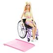 Mattel Barbie Modelka na invalidním vozíku v kostkovaném overalu