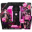 Mattel Monster High Skulltimate šatník s překvapeními a Draculaurou