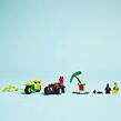 LEGO® Marvel 11198 Spin, Electro a honička s dinosauřím vozidlem