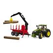 Bruder Traktor JOHN DEERE + vůz na dřevo